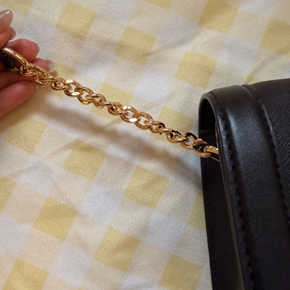 Michael Kors Women's Jet Set Chain Saffiano Leather Flap Crossbody Bag - Picture 4 of 15